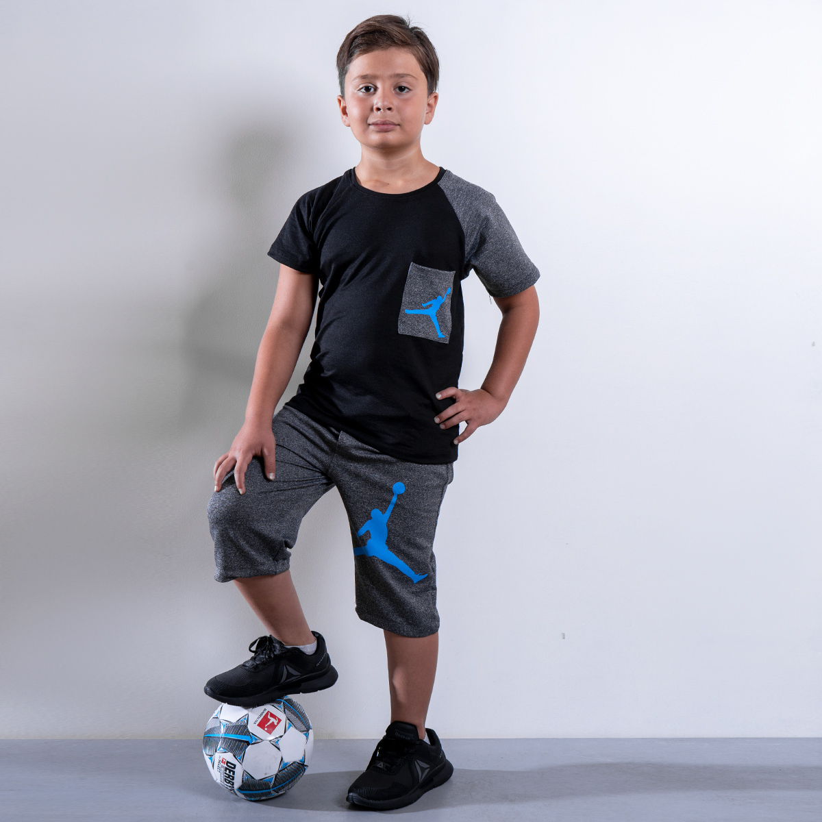 ست بچه گانه جردن طوسی مشکی مدل Z128